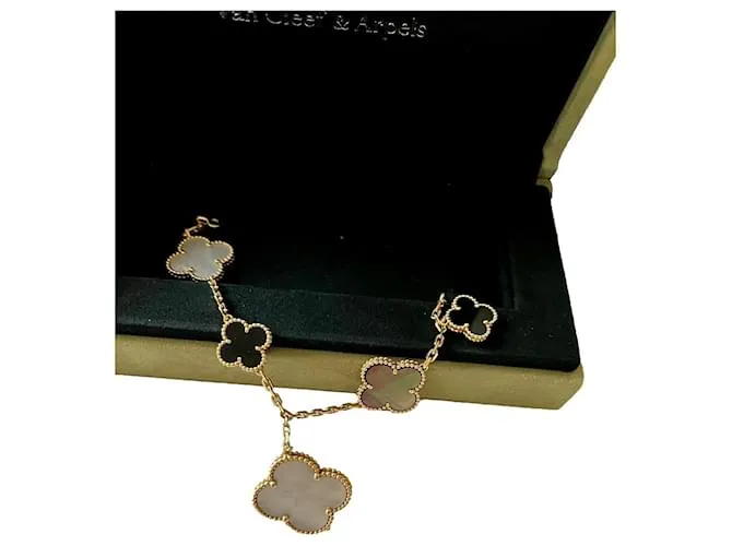 Van Cleef & Arpels Bracciale Magic Alhambra D'oro