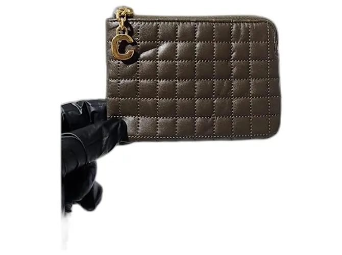Céline Portamonete/porta carte Celine in pelle di vitello trapuntata con charm C verde militare Verde scuro