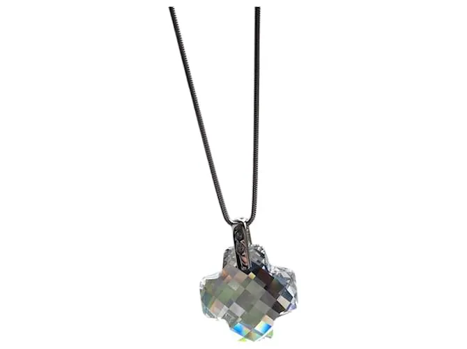Swarovski Collana a croce a scacchi da 28 mm in cristallo chiaro Silver hardware