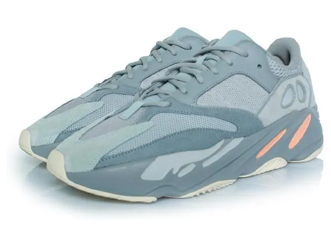 Yeezy, Boost 700 Inertia Blu