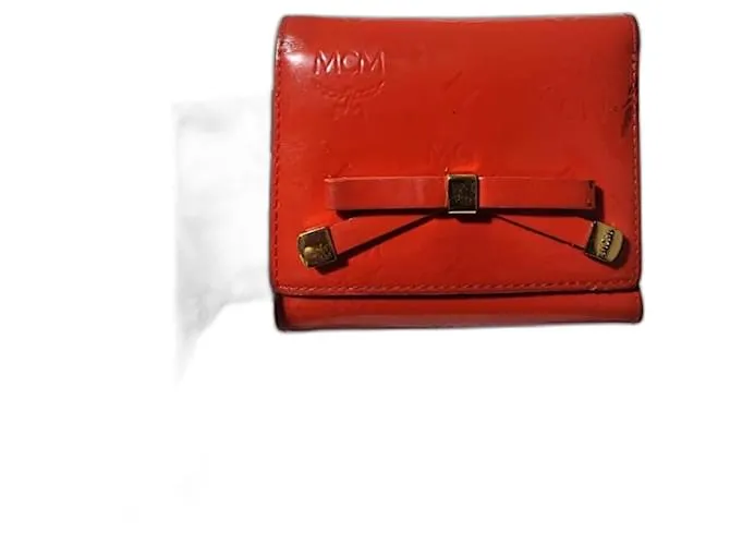 Portafoglio bifold in pelle lucida rossa MCM Rosso