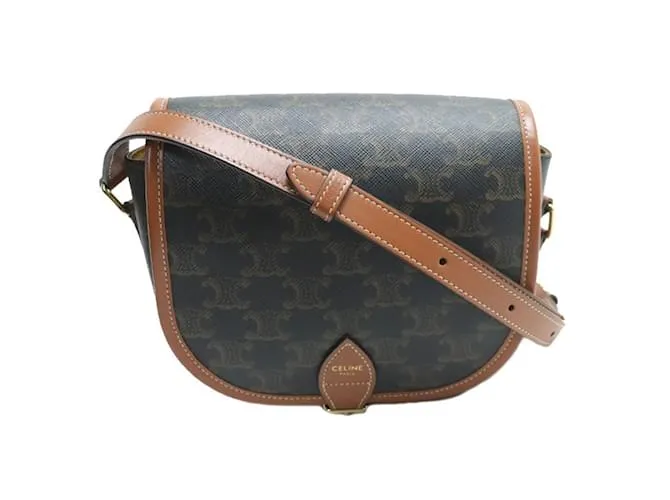 Céline Borsa a Spalla Falco Media di Celine Marrone