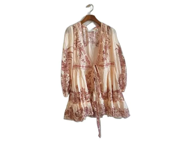 Abito mini Waverly con cintura a cravatta di Zimmermann in crema e uccello rosa Multicolore