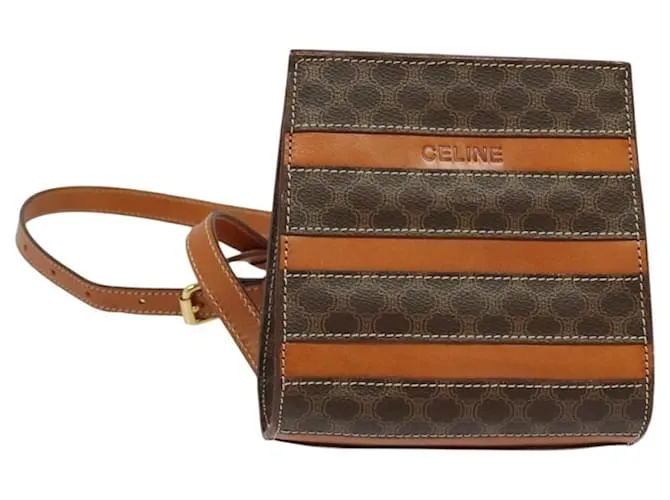 Céline Zaino in tela Macadam CELINE in pelle PVC marrone oro Auth 124609 D'oro