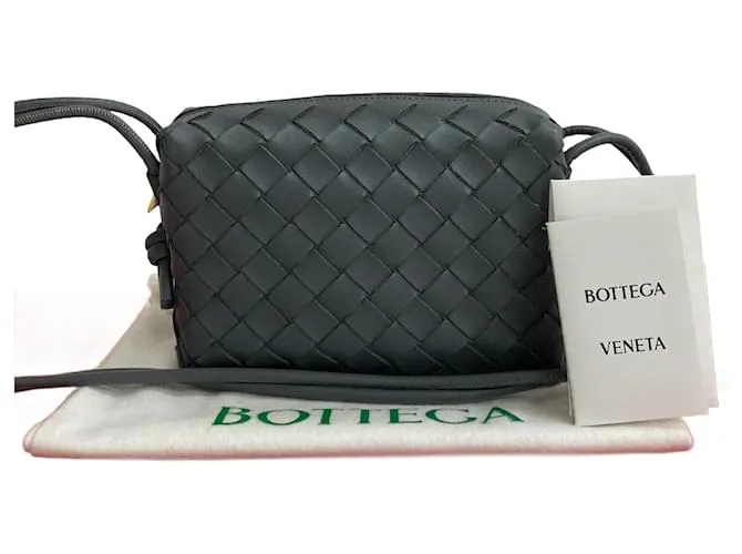 Borsa a spalla in pelle Mini Loop di Bottega Veneta Grigio