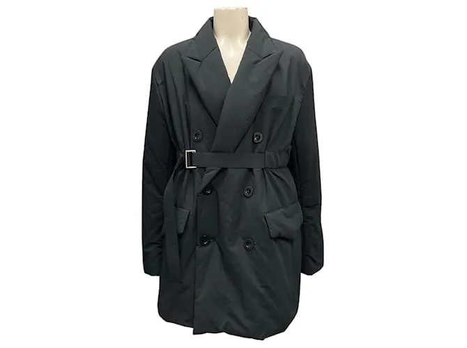 Cappotto imbottito nero doppiopetto con cintura Sacai