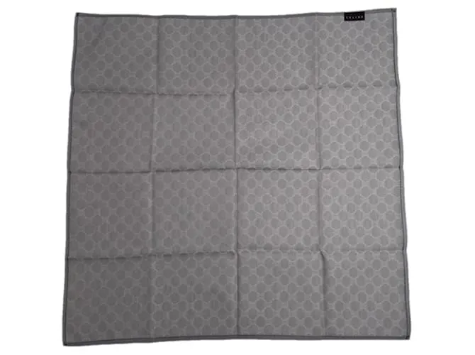 Céline Sciarpa in seta argento Celine