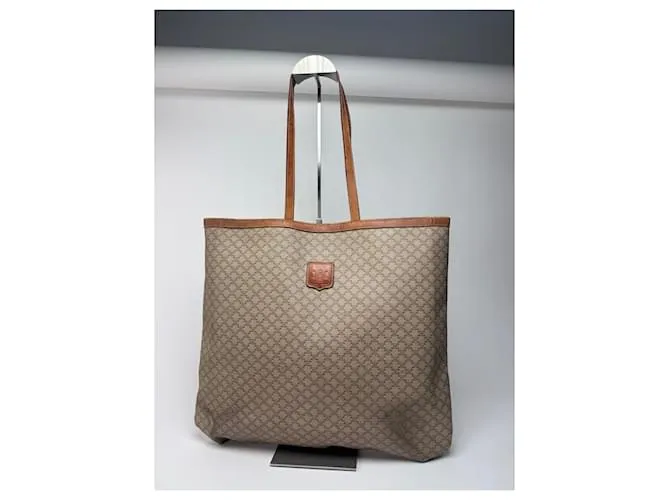 Big Bag Céline Grande borsa in pelle monogramma Triomphe vintage di Celine beige marrone