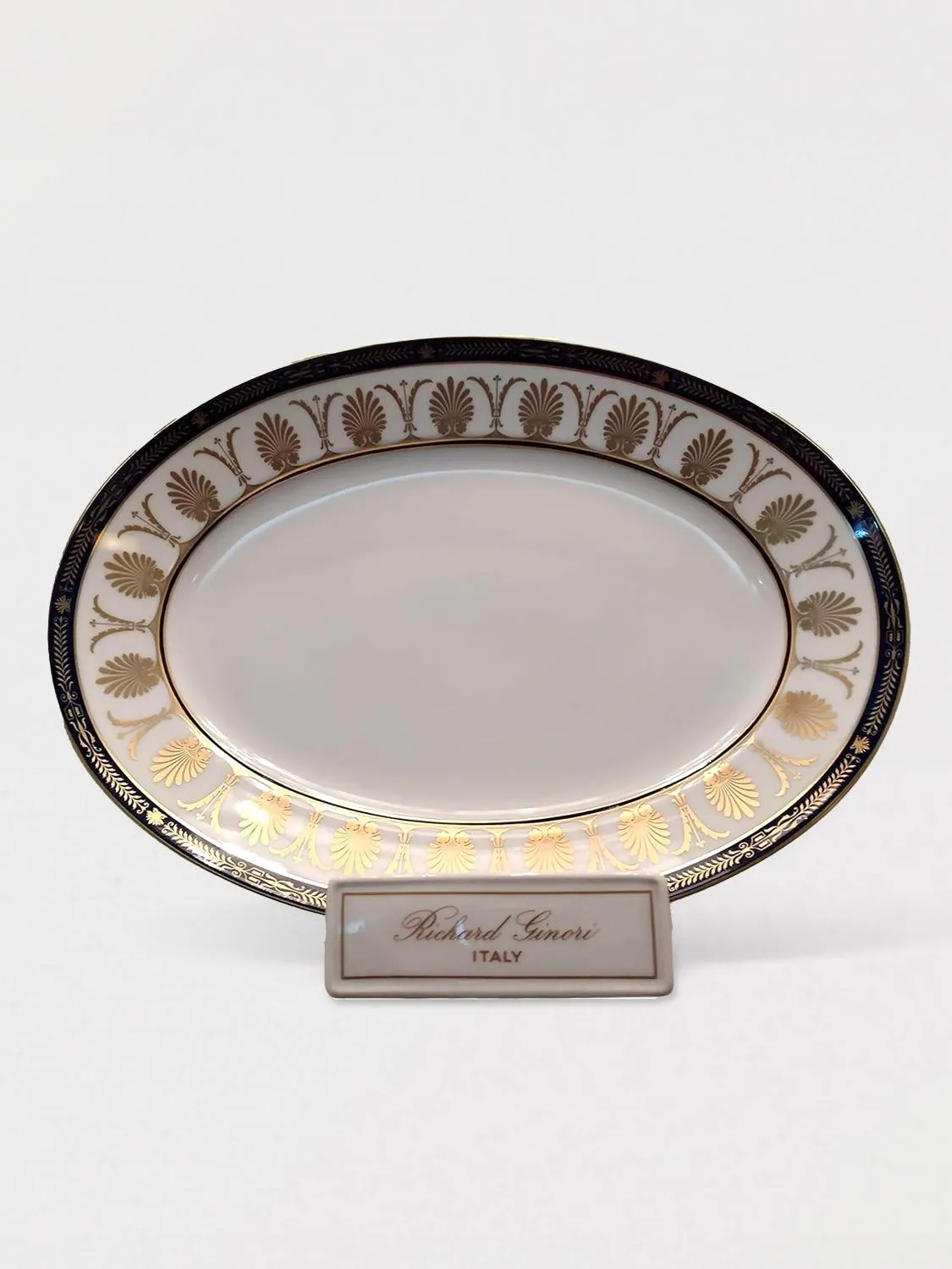 Vassoio Impero Cleopatra Richard Ginori 1735 in porcellana