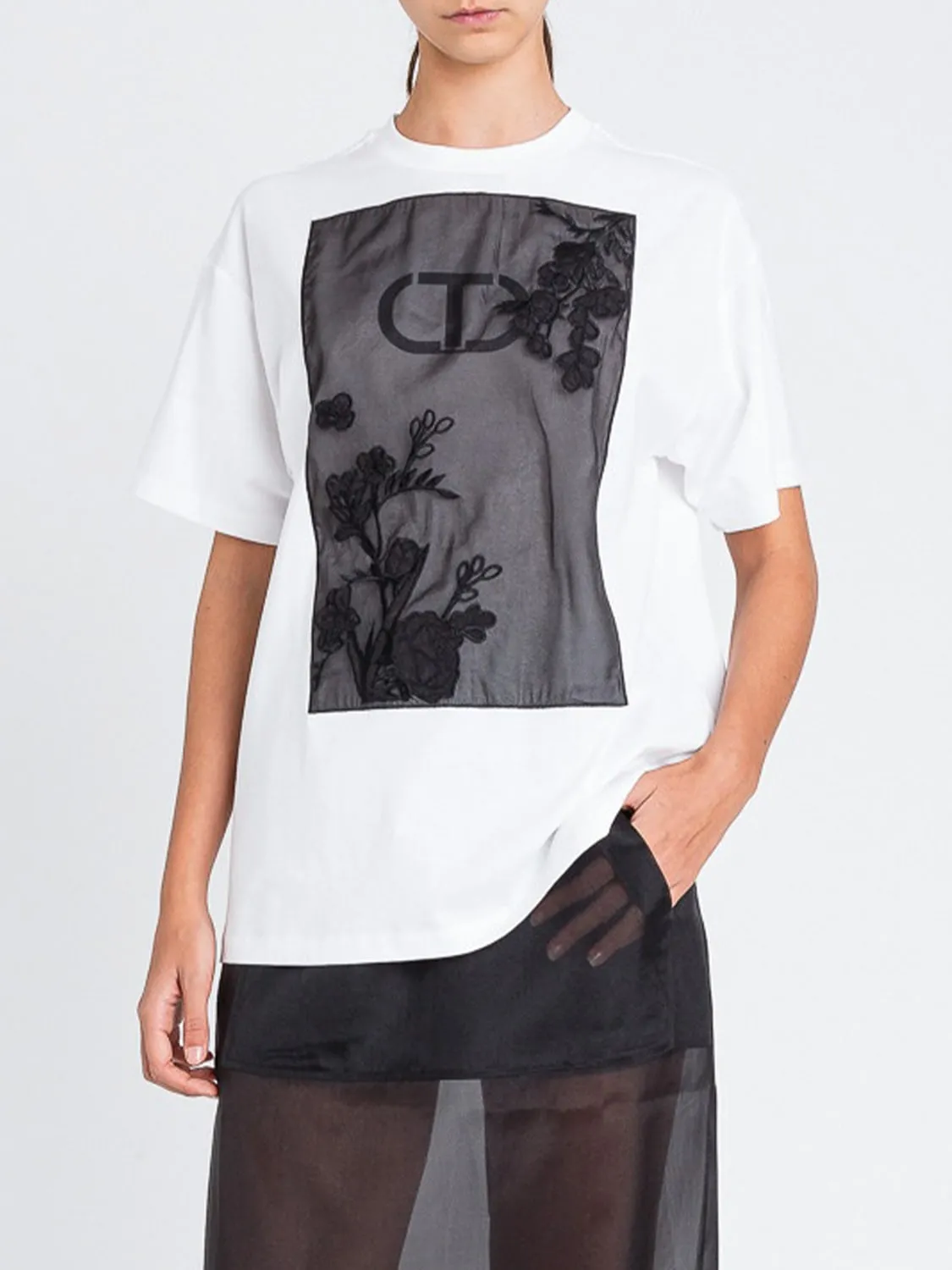 T-shirt in cotone con logo e ricami Twinset